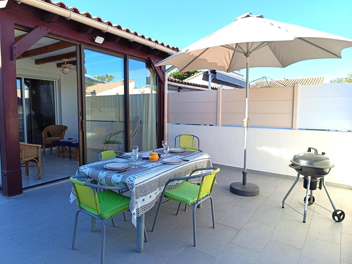 Apartment Superbe Pavillon Dans Avec Piscine -parking Privatif -6cyc119